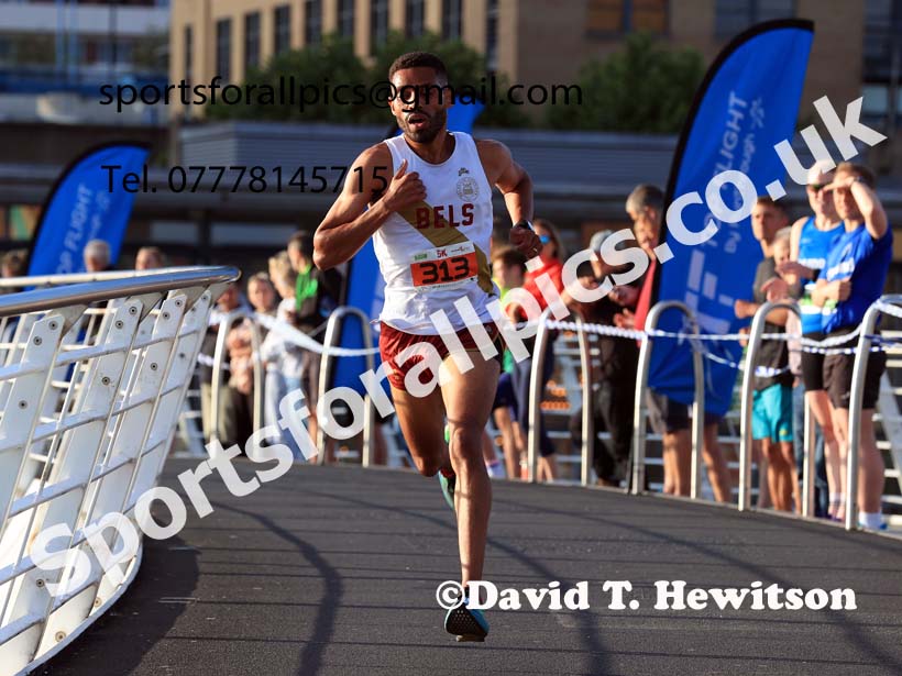 The 2024 Quayside 5k Road Race, Newcastle/Gateshead.  Photo: David T. Hewitson/Sports for All Pics